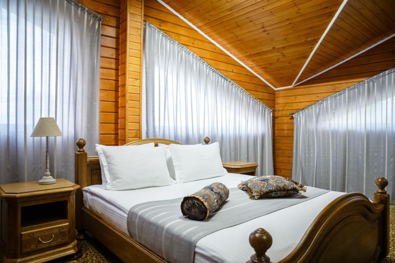 Guest House Chalet Taraz Exterior photo